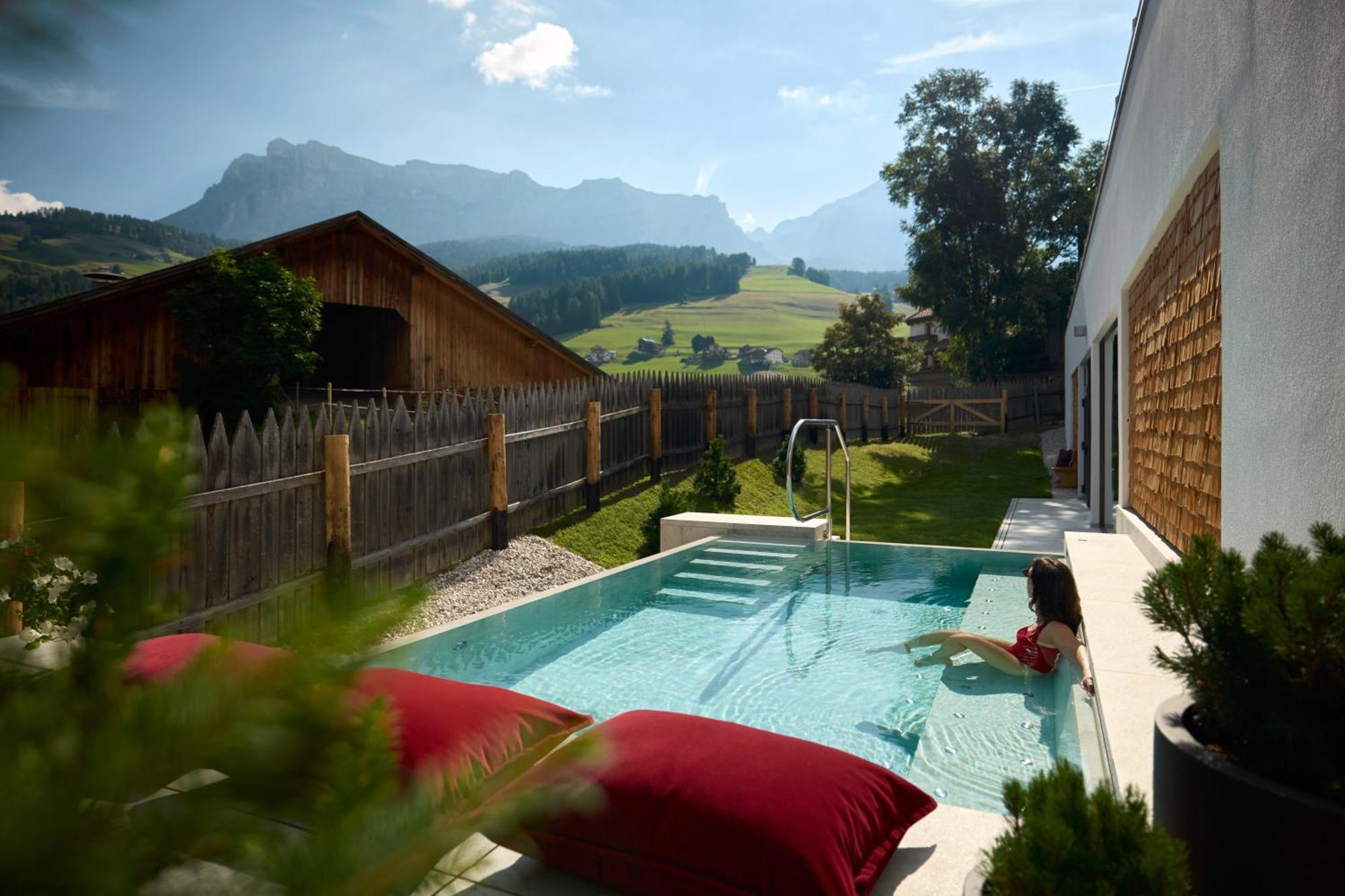 Hotel Des Alpes Ла Вилла Экстерьер фото
