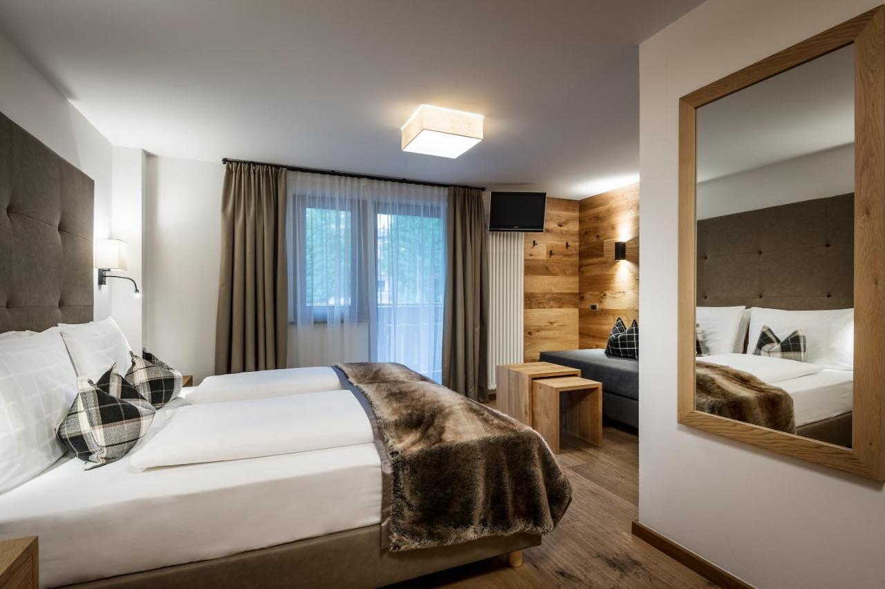 Hotel Des Alpes Ла Вилла Экстерьер фото
