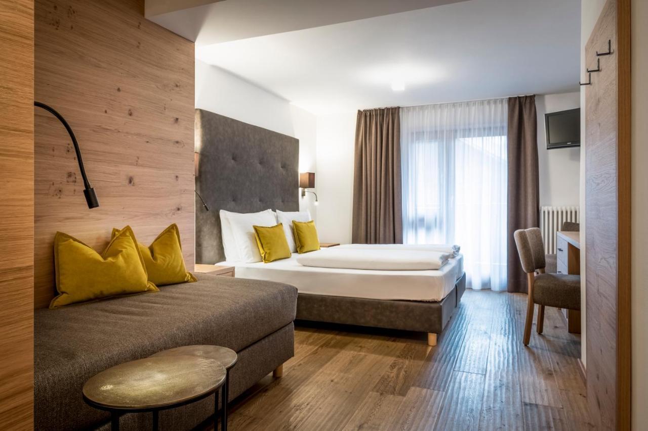 Hotel Des Alpes Ла Вилла Экстерьер фото